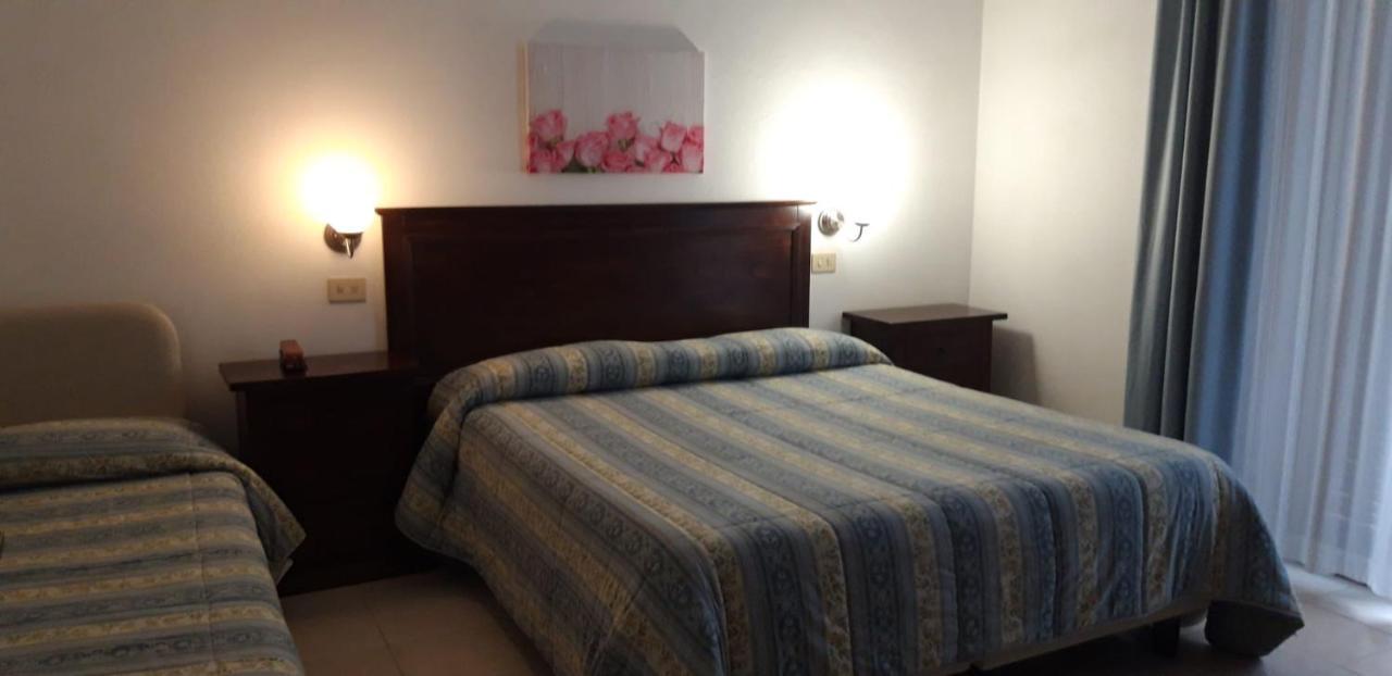 Hotel Patrizia Marina di Massa Dış mekan fotoğraf